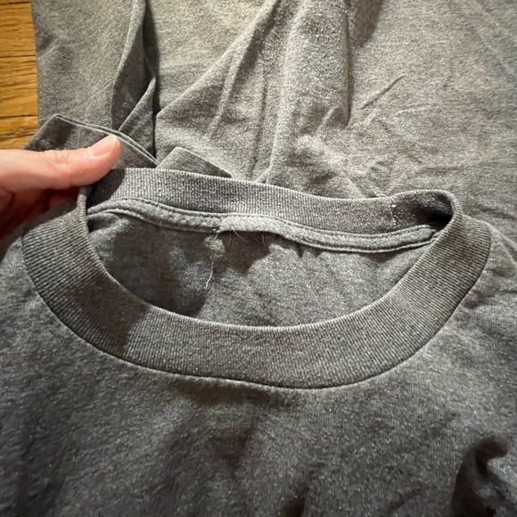 The hundreds grey graphic tee - Picture 3 of 3